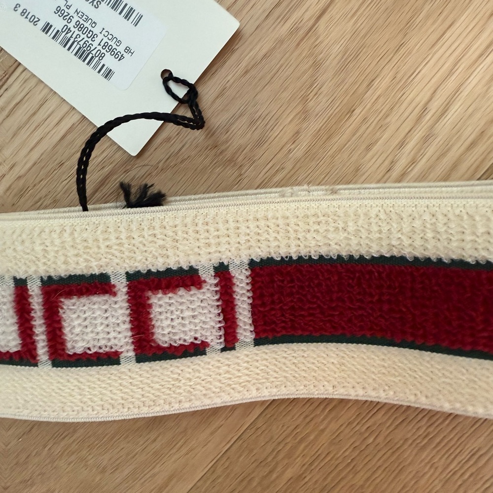 Authentic NWT Gucci Queen Monogram Headband - Picture 4 of 4